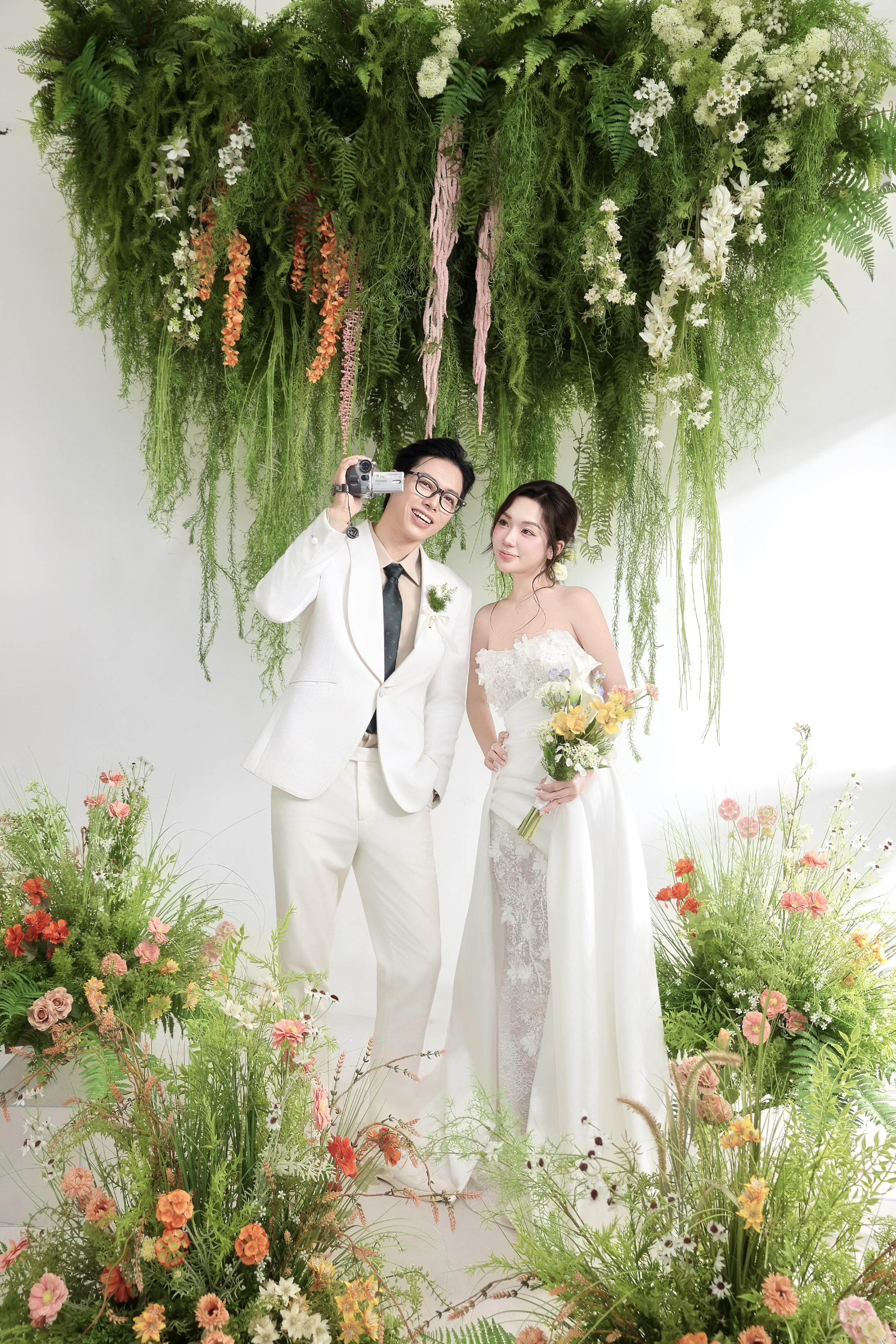 STUDIO ELEGANCE 2025